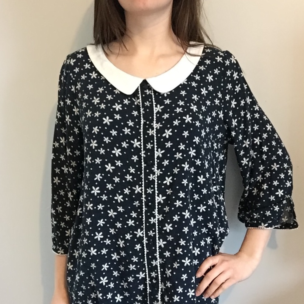 Disney Top Lauren Conrad Size  XL